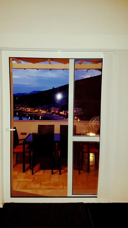 Holiday Home Anna Klek Bagian luar foto